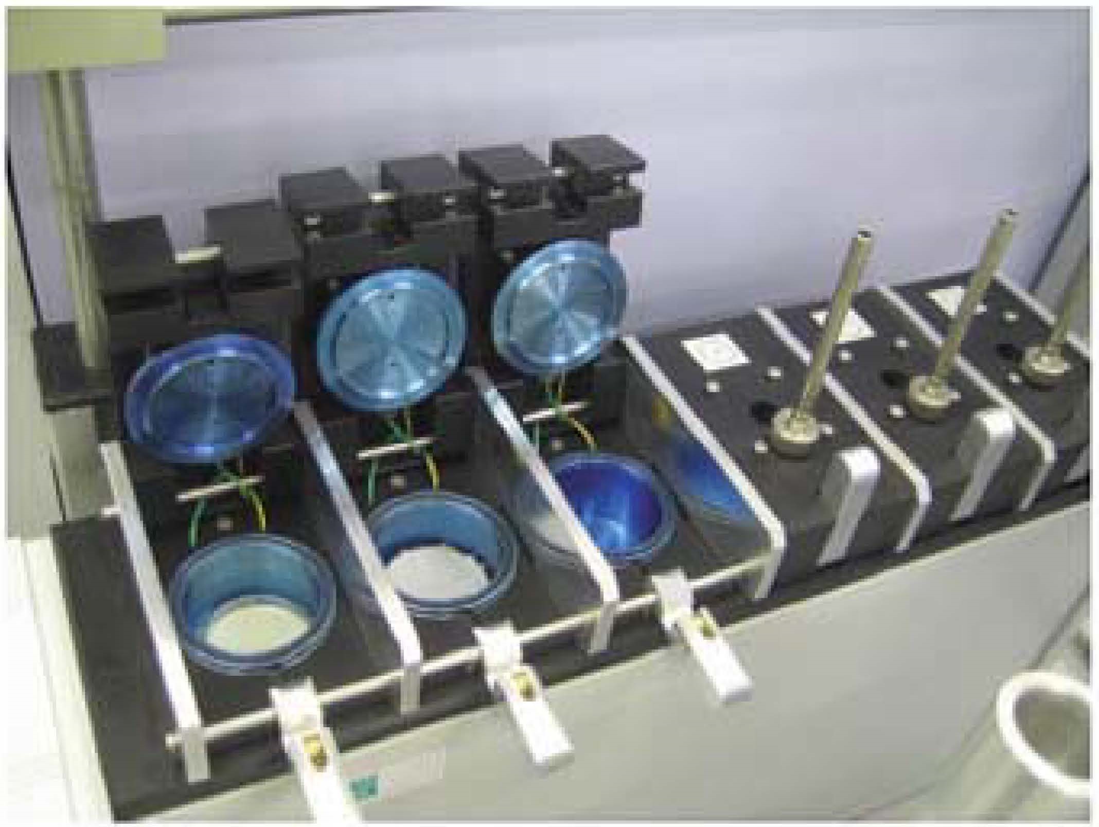 Material samples in micro-chamber